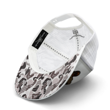 Load image into Gallery viewer, BIG HORN
